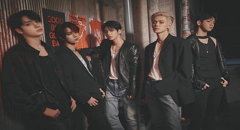 Tomorrow X Together Debuts No.4 on Billboard 200