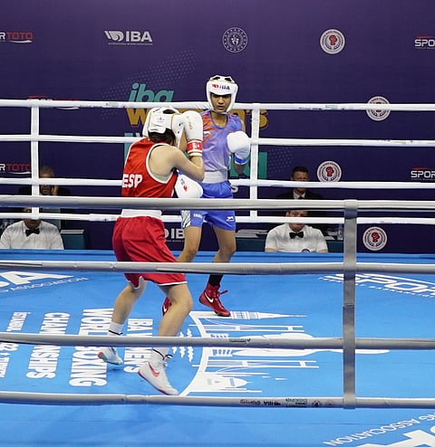 Women's World Boxing C'ships: Nitu, Manisha advance to the quarter-finals (Ld)