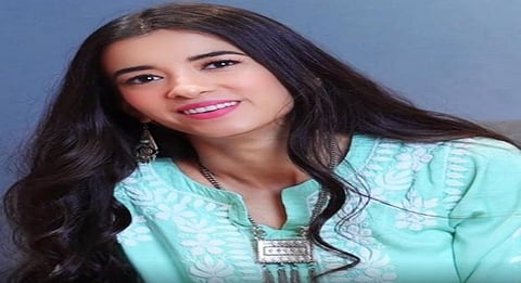 Hrithik's girlfriend Saba Azad's desi look leaves Sussanne in awe