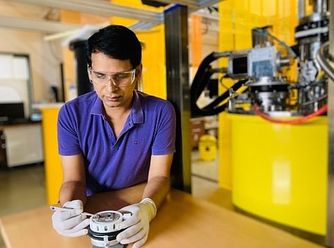 Indian scientist working on next-gen low-cost semiconductor materials