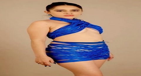 Bizarre: Uorfi Javed dresses up in just blue wires!