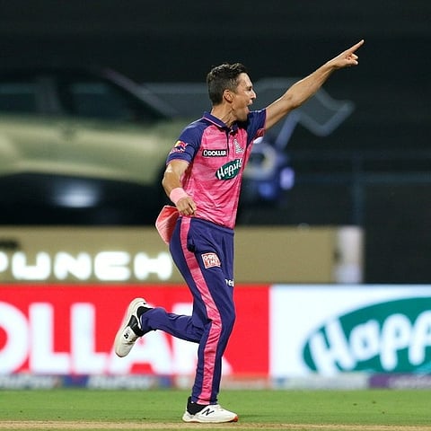 IPL 2022: Chahal, Boult, Hetmyer shine as Royals humble Super Giants (Ld)