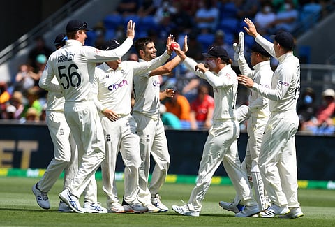 5th Test, Day 2: England bowl out Australia for 303 in 1st innings