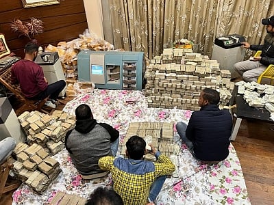 IT raids in B'luru: Rs 42 crore found in a flat, money was meant to be transported to poll- bound Rajasthan