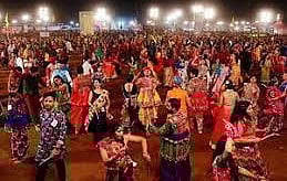 17-yr-old boy dies while playing Garba in Gujarat's Kheda
