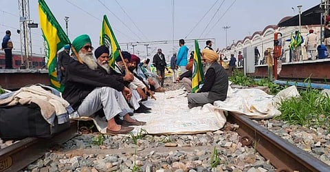 Punjab farmers' protest update: Railway tracks blocked by protestors, Shatabdi among 80 trains' service disrupted