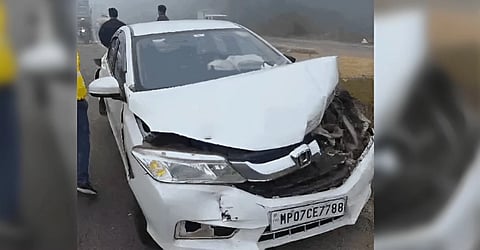 30 vehicles including school bus collide in Ludhiana due to dense smog; 40 children narrowly escape