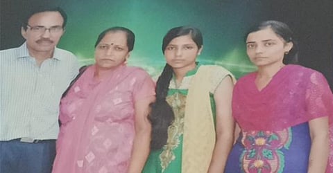 Man kills family of 5 and hangs self in a horrifying suicid in Jalandhar 