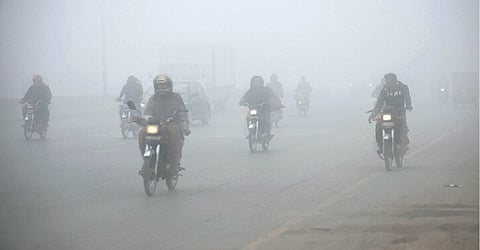 Dense fog and cold grips North-Central India ORANGE ALERT in Punjab, 1°C in Rajasthan