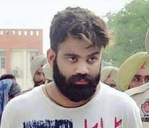 Jailed gangster jaggu bhagwanpuria created ruckus in modern jail kapurthala 