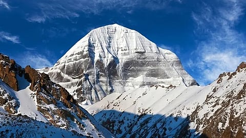 Lord Shiva Video, Lord Shiva Mount Kailash Video, Lord Shiva Parvati Mount Kailash Viral Video