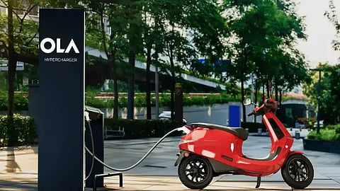 Ola Electric Shares, Ola Electric Shares Hold or Sell, Ola Electric Shares Listing, Ola Electric IPO Listing, Sell Ola Electric Shares, Hold Ola Electric Shares, Ola Electric Shares Sell or Hold Experts