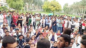 Protests at Safdarjung, AIIMS over Kolkata doc’s murder; patients suffer as work halted