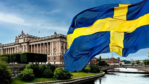Sweden, Sweden Offering Money, Sweden Money Citizens Leave Country, Sweden Foreign Passport Holders Leave Country Money, Sweden Rent Leave Country Citizens, Why Sweden offering money to citizens to leave country