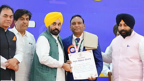 CM Announces to fill all the vacant posts of Punjabi Teachers in Government Schools 
