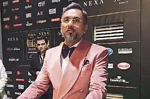 Blue Eyes Singer Honey Singh attends IIFA Awards 2024; Says Courage is the Key to Excellence