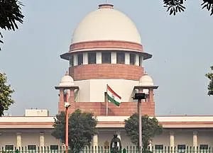 Supreme Court to hear PIL on controlling air pollution tomorrow