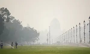 Delhi pollution: Air quality continues to be in 'poor' category