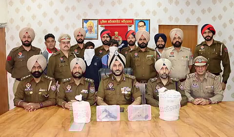 Punjab police busts narco-arms smuggling cartel; 3.5kg Heroin, 1.5kg Methaqualone & 2 pistols recovered