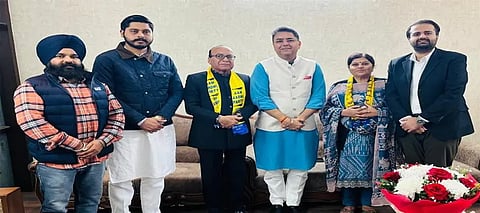 Big Setback to Congress, former Jalandhar Mayor Jagdish Raja & his wife join AAP ahead of MC elections