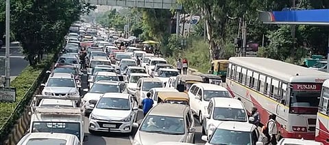 Is Mohali becoming a New Capital of Traffic Jam: Commercial Hub or Commuters Congestion?