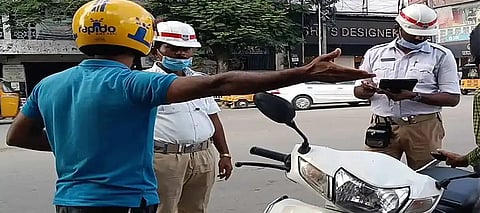 New Traffic Rule, Helmet Rule, New Helmet Rule, Helmet Challan, Helmet Fine, Helmet Without Straps Fine, Helmet Straps Fine