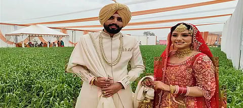 From Canada to Punjab’s fields, KNOW how this couple honored farmers withtheir wedding
