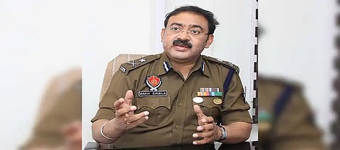 Punjab police raids 1274 immigration firms across state; 24 FIR's registered, 7 held 