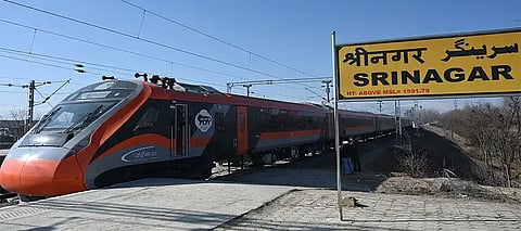 Delhi-Srinagar Vande Bharat, Delhi Srinagar Vande Bharat Update, New Vande Bharat Train, Delhi Srinagar Vande Bharat Connecting Railway Station, Katra Connecting Station New Delhi Vande Bharat
