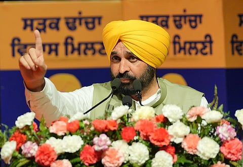 “I assure you zero corruption; you assure me 100% quality”: CM Mann tells contractors