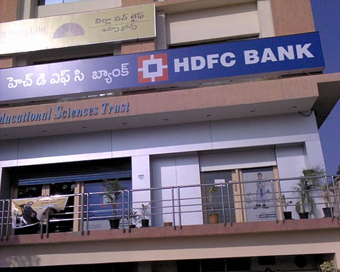 ₹40 lakh robbery at HDFC bank in Kapurthala: Robbers flee with cash, police investigate