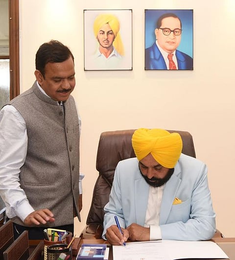 Implementation of Pro-People policies my Government’s Top priority: Bhagwant Mann, Assumes charge of office as 28th CM of state
