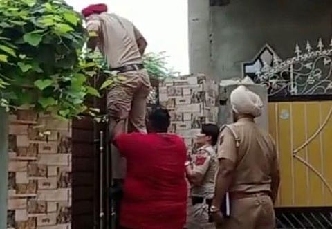 Jalandhar police’s action against Drug traffickers: Raid at Kingra Chowala village, recover heroin and other narcotics