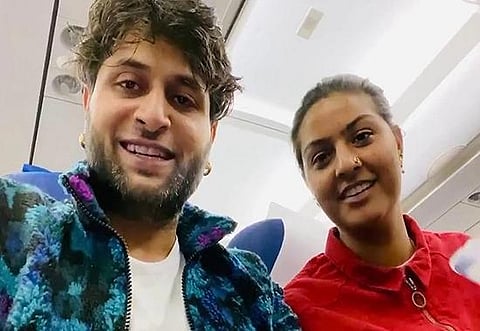 Jyoti Nooran's backstep: After the news of her divorce from husband Kunal Pasi, now says- 'We are one, not two'