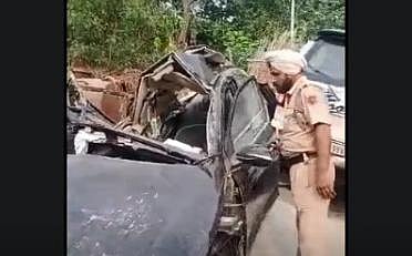 Terrible accident in Ludhiana: High-speed car falls from the bridge; 3 including two women died on the spot
