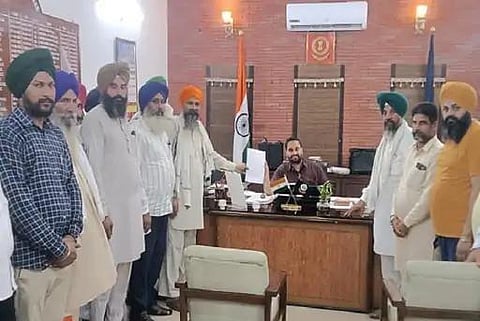 Farmers to besiege the Ministers' house on September 12: say - State govt not taking the demands seriously