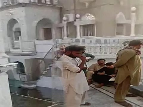 Panja Sahib Pakistan: Star Cast of movie ‘Lahore-Lahore A’ disrupts dignity by wearing shoes inside Gurudwara; watch video
