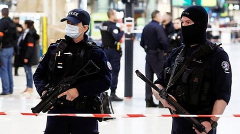 Paris Knife Attack: Man shot down by police after wounding six people at the Gare Du Nord railway station
