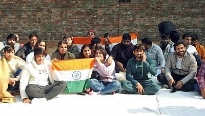 Bajrang, Sakshi, Vinesh, and protesting wrestlers spend night at a temple, eat prasad for breakfast, leave for Jantar Mantar again