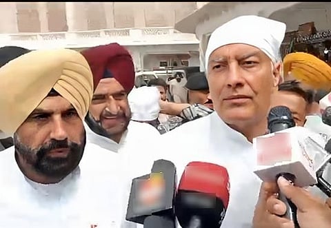 Punjab BJP chief Sunil Jakhar seeks blessings at Golden Temple; refuses to discuss SAD alliance talks