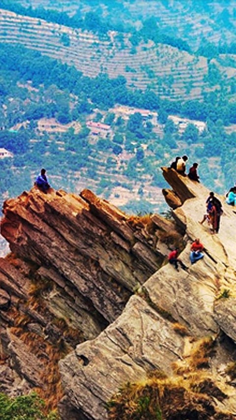 9 Most crowd free Hill stations of Uttarakhand for your Summer Vacations