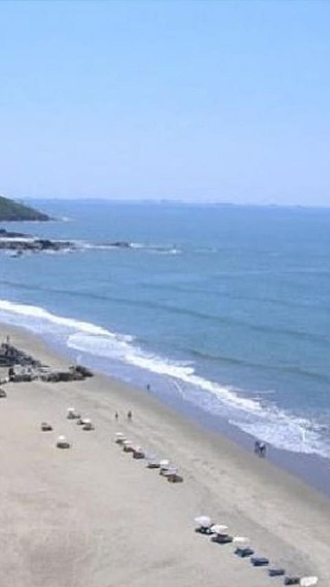 Dreadful Beach: Confronting the Dangerous World of Dumas