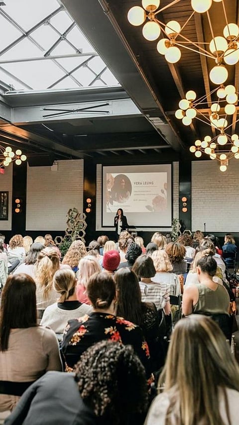 8 Effective Communication Techniques taught at Stanford