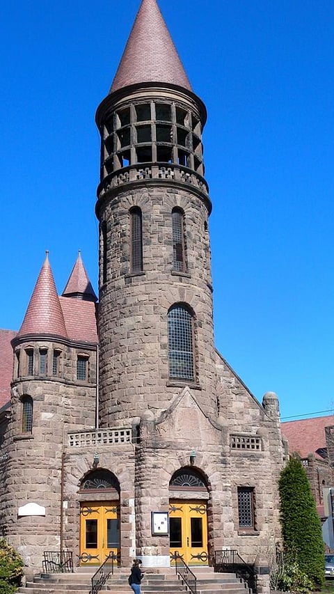 9 US College Closures and Mergers in 2023