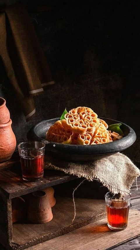 “9 Iconic Indian Snacks That Every Foodie Should Try”