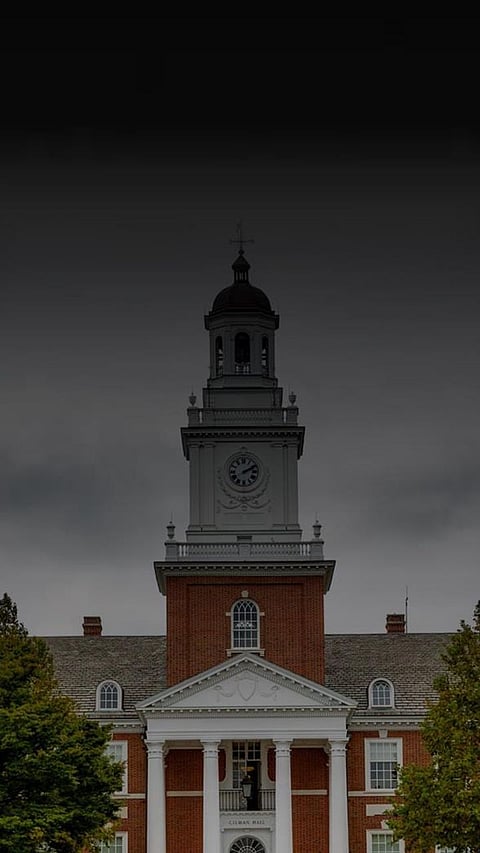 Top US Universities: Graduating Students into Leading Companies like Apple, Amazon, and More