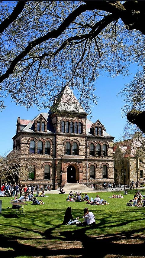 7 Colleges Emphasizing Service-Learning and Civic Engagement
