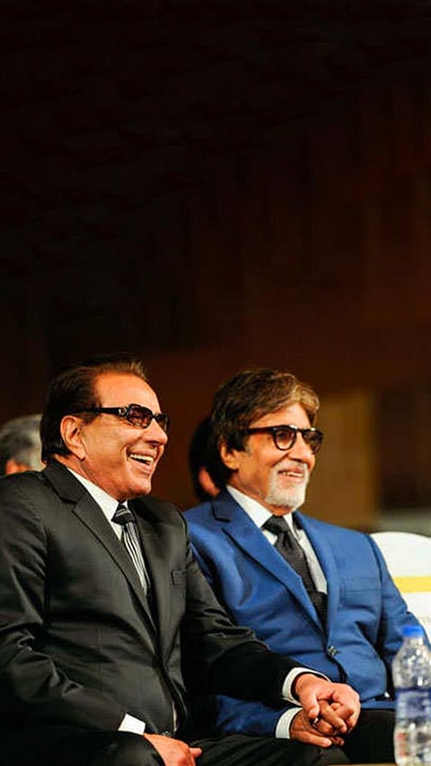 MultiStar Extravaganza: 7 Memorable Movies Starring Amitabh Bachchan and Dharmendra