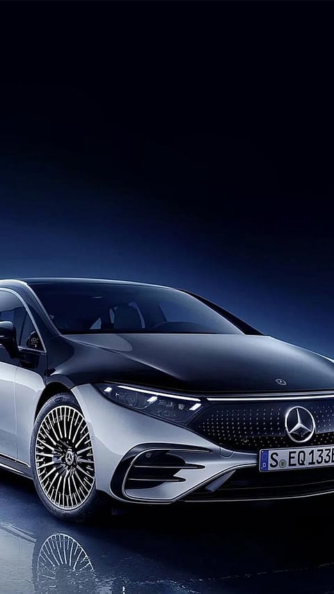 10 Must-Have Features for Ultra-Luxury Electric Cars