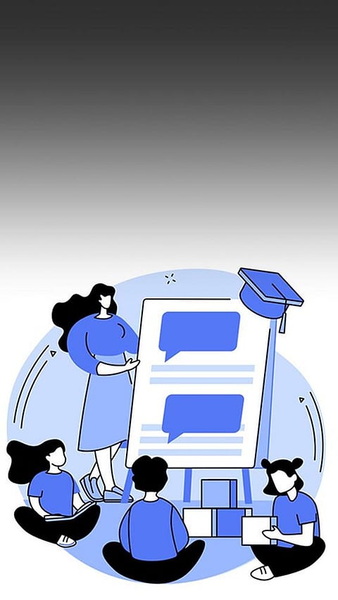 Top Ten Evolutions in Teaching Methods: From Chalkboards to Zoom on Teachers’ Day